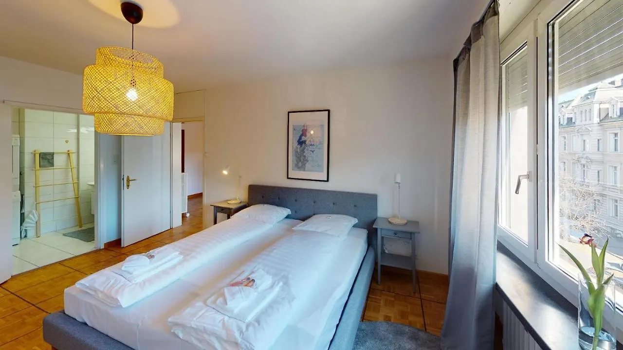 Unique Serviced Living @ Gellert Daire Basel 0*,  İsviçre